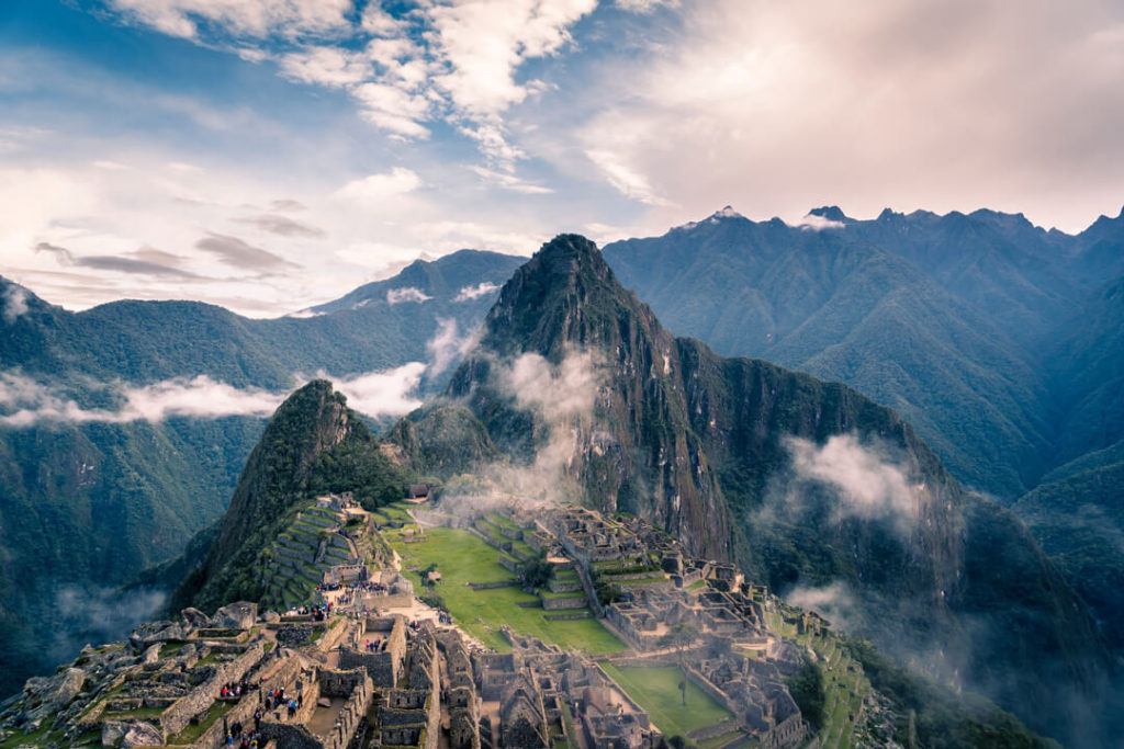 Tourism is reactivated on the Inca Trail